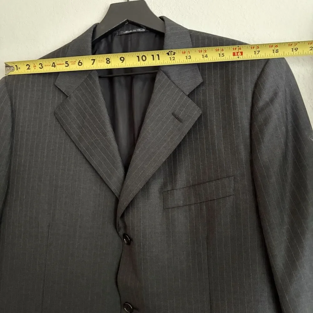 CANALI Men’s Pinstripe Three Button Suit Jacket Size 44R Charcoal